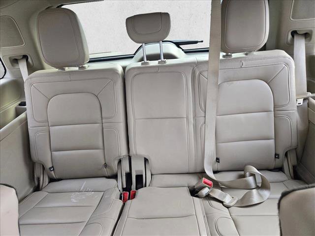 Used 2021 Lincoln Navigator Reserve w/ Luxury Package image 14