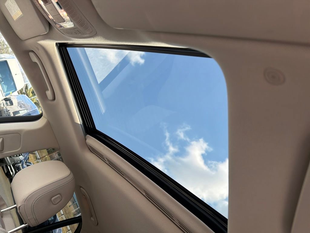 Certified 2025 Mercedes-Benz GLE 350 4MATIC image 22