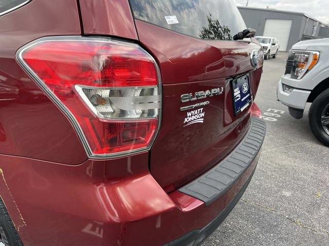 Used 2015 Subaru Forester 2.5i Limited AWD/4WD image 12