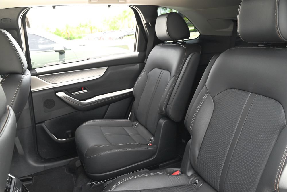 Used 2025 MAZDA CX-90 3.3 Turbo w/ Preferred Package AWD/4WD image 8