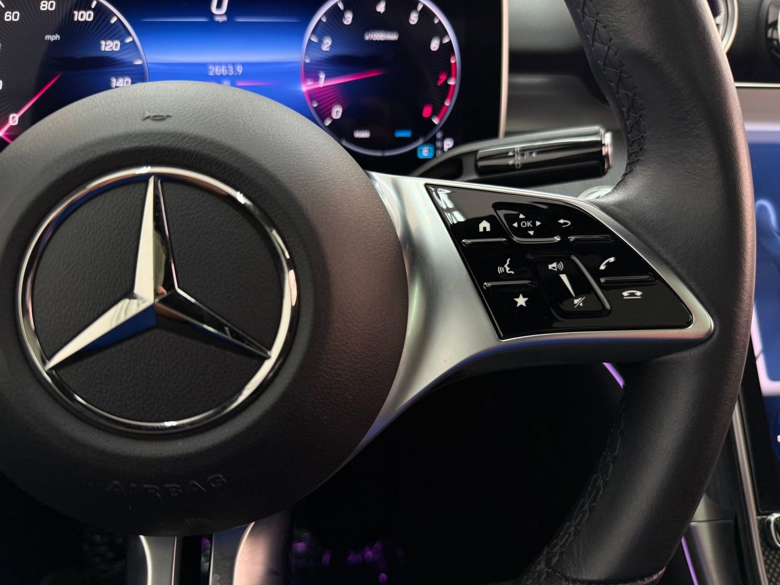 Used 2023 Mercedes-Benz C 300 Sedan w/ Exclusive Trim Package image 27