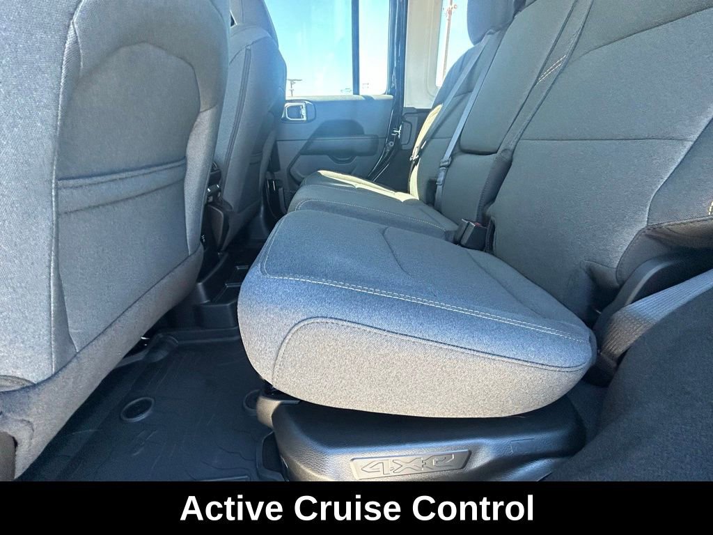 New 2025 Jeep Wrangler Unlimited Sahara image 41