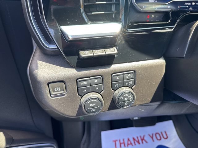 Used 2024 Chevrolet Silverado 1500 High Country w/ Technology Package AWD/4WD image 24