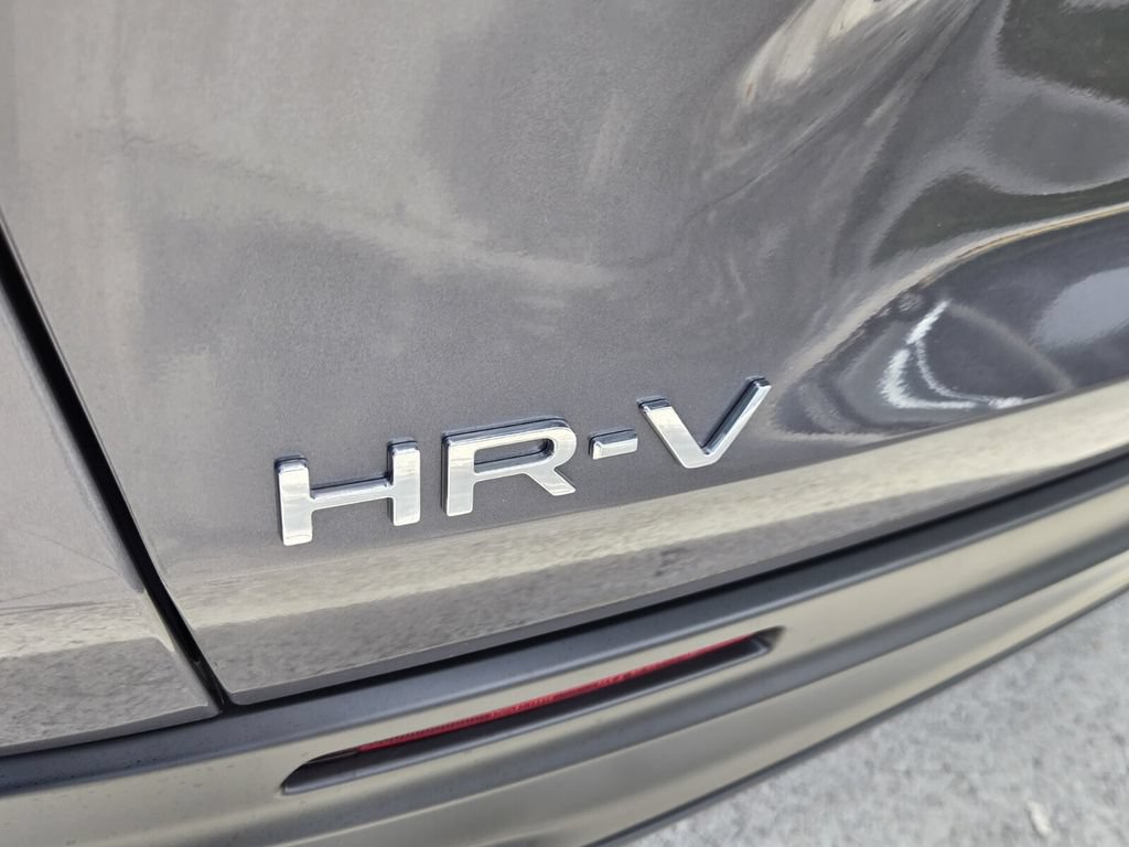 Certified 2027 Honda HR-V LX image 14