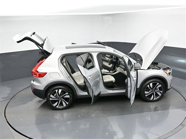 Used 2023 Volvo XC40 B5 Plus w/ Driver Assist Package image 48