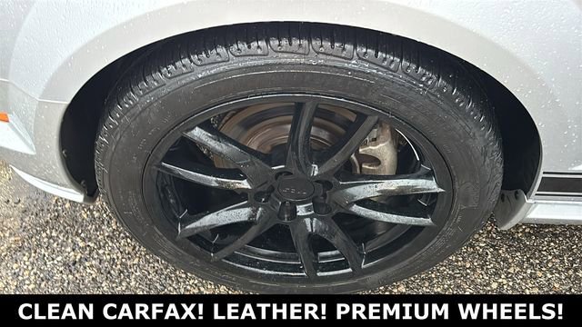 Used 2005 Ford Mustang GT Premium image 31