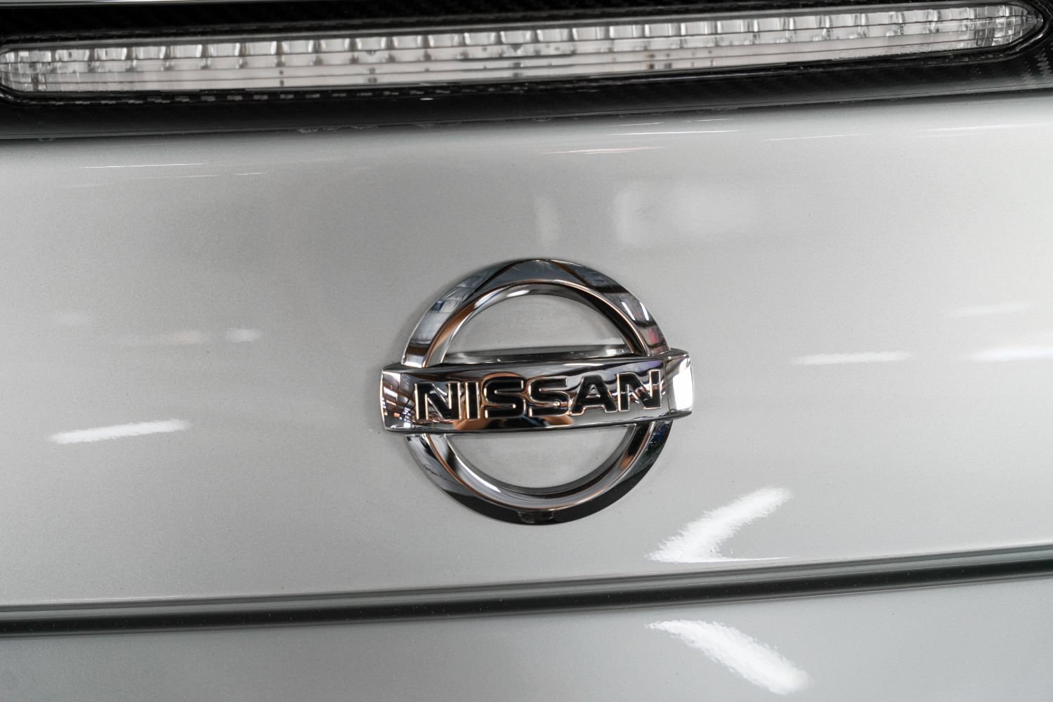 Used 2018 Nissan GT-R NISMO AWD/4WD image 21