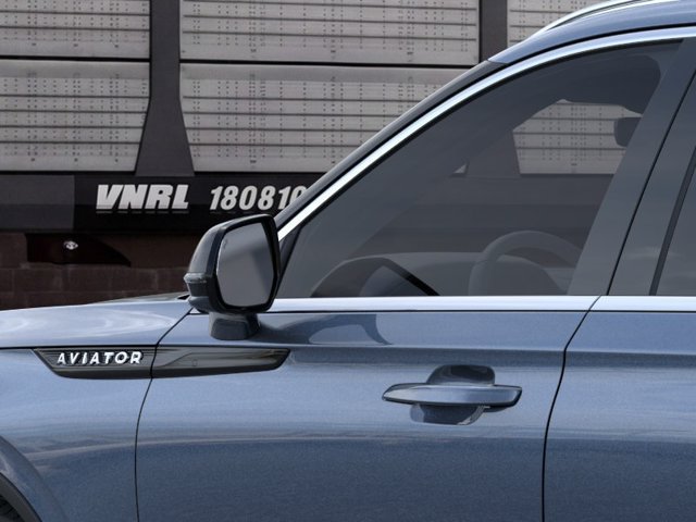 New 2026 Lincoln Aviator AWD image 21