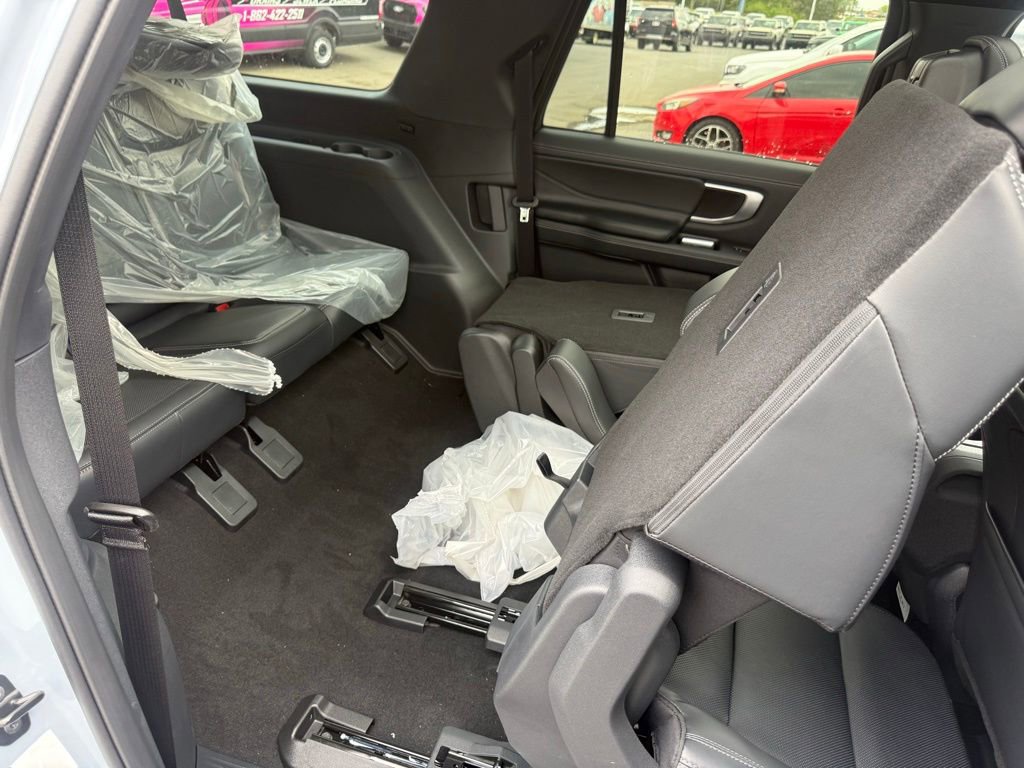 New 2026 Ford Expedition Max Platinum image 61
