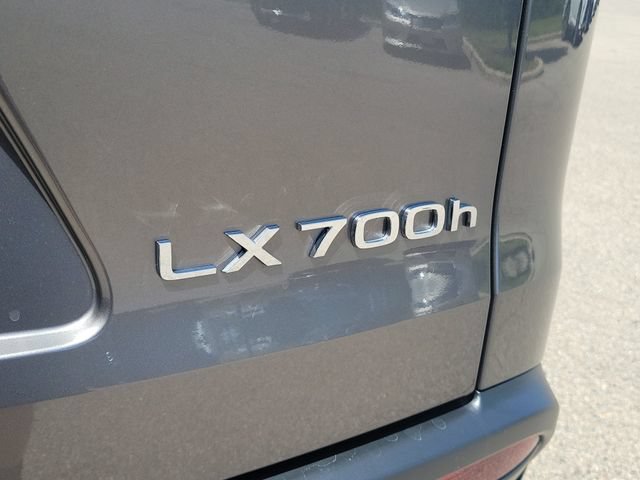 New 2026 Lexus LX 700h Luxury AWD/4WD image 6
