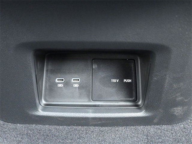 New 2026 Volkswagen Atlas Cross Sport SE image 25