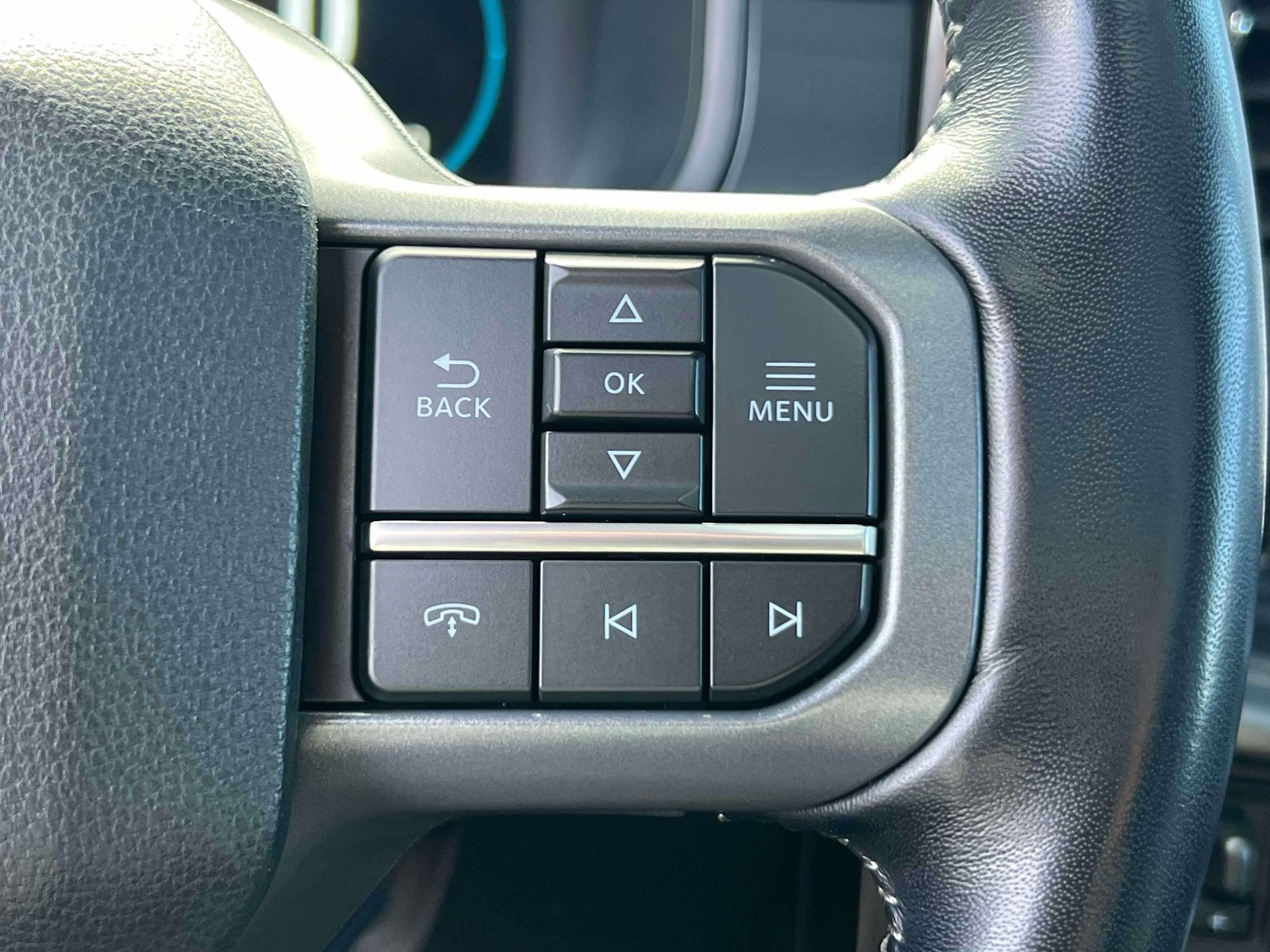 Used 2023 Ford F150 Lariat w/ Equipment Group 502A High AWD/4WD image 21