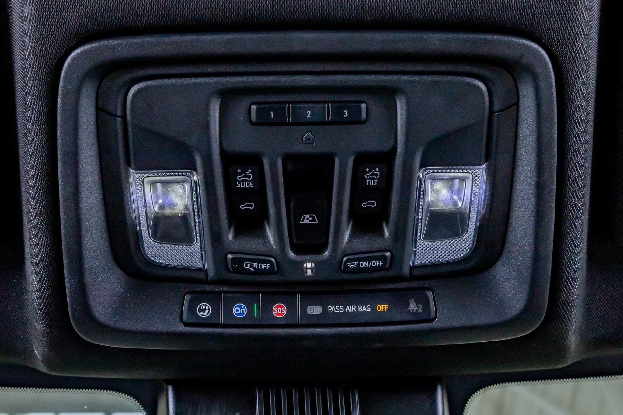 Used 2024 Chevrolet Silverado 1500 High Country w/ Midnight Edition AWD/4WD image 29