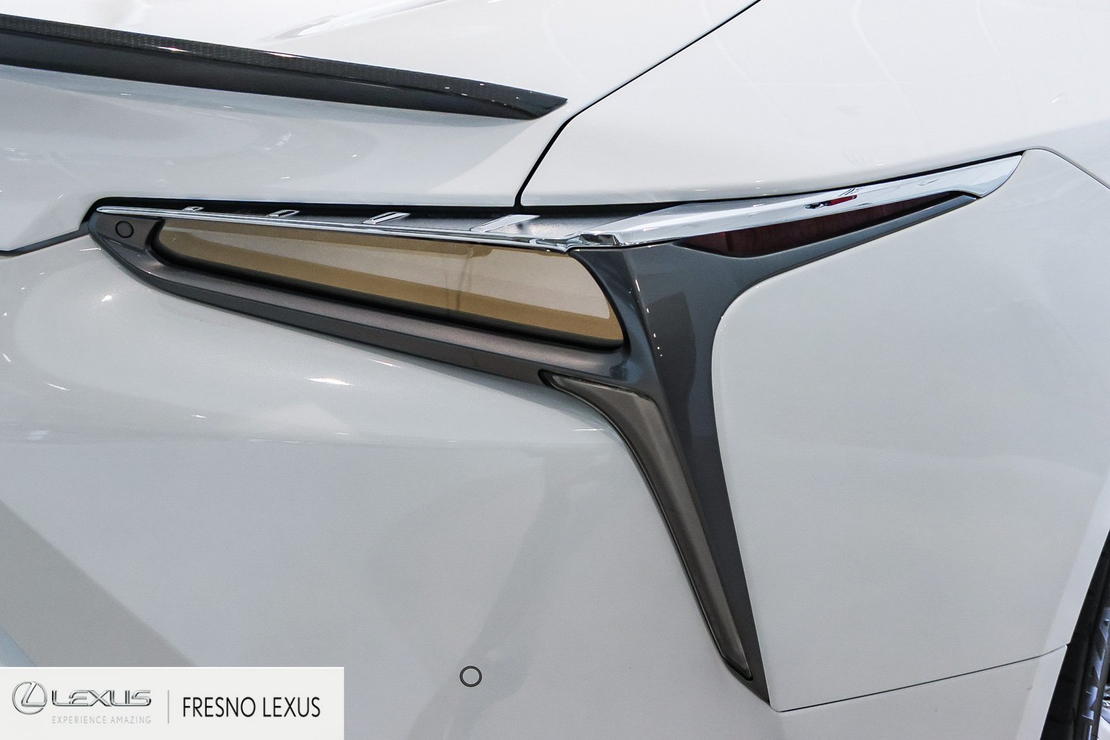 Used 2018 Lexus LC 500 Coupe w/ Sport Package RWD image 8