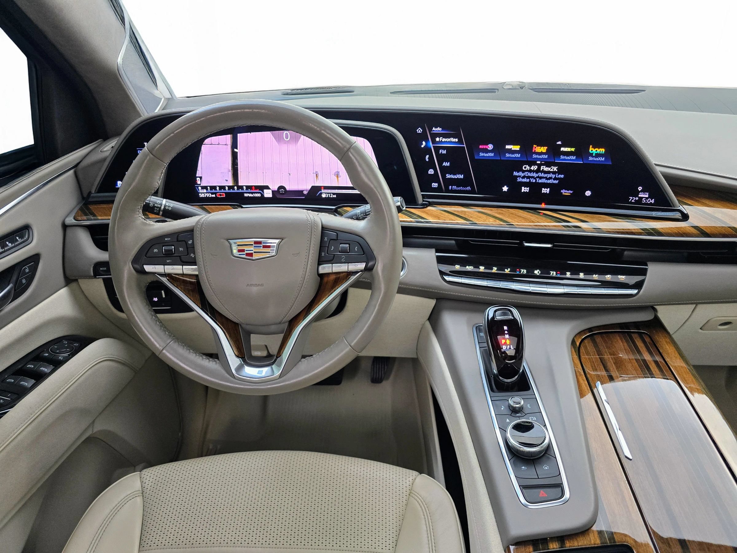 Used 2022 Cadillac Escalade Sport Platinum RWD image 11