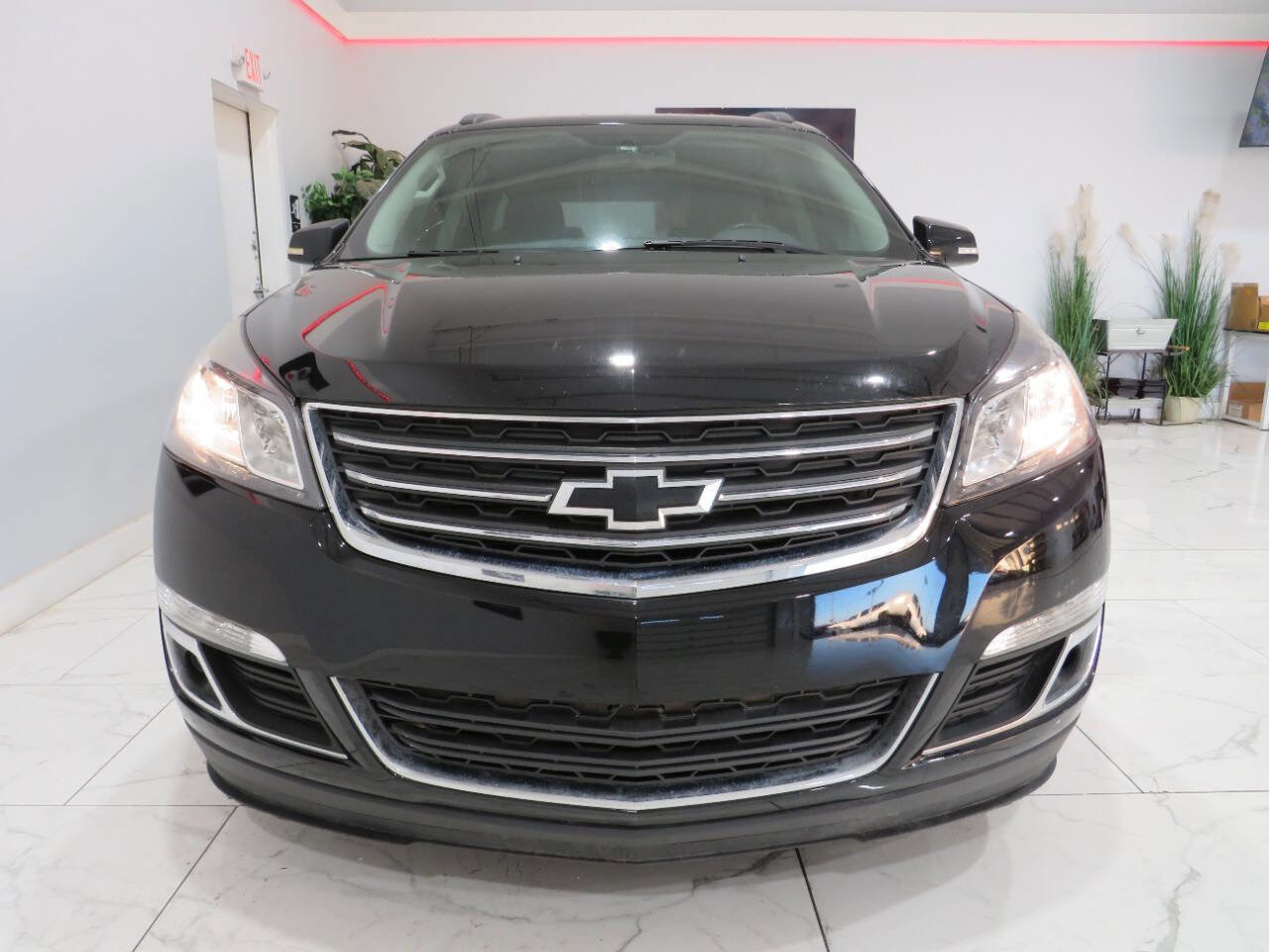 Used 2016 Chevrolet Traverse LT w/ Traveler's Package image 8