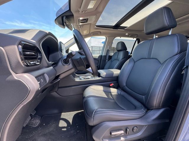 Used 2023 Honda Pilot Touring image 14