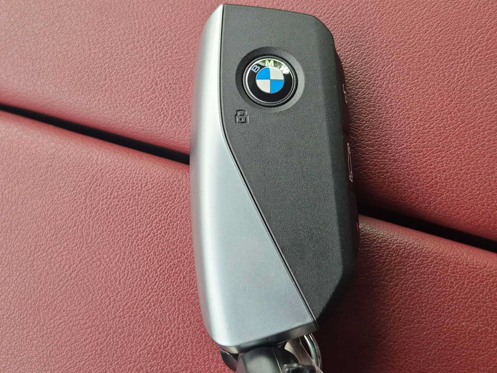 Used 2025 BMW X6 xDrive40i w/ Premium Package AWD/4WD image 37