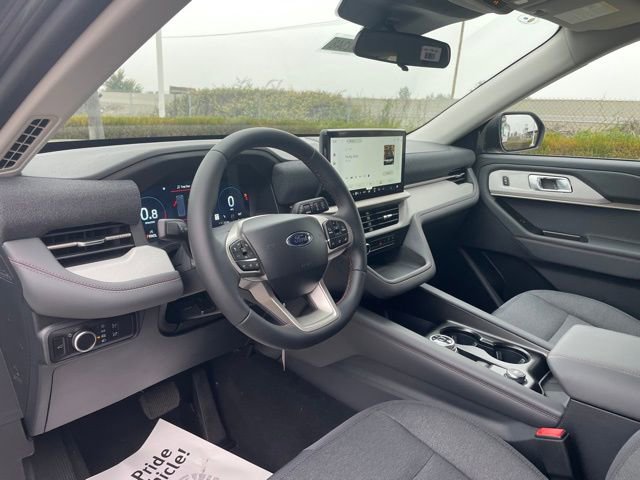 New 2026 Ford Explorer Active image 9
