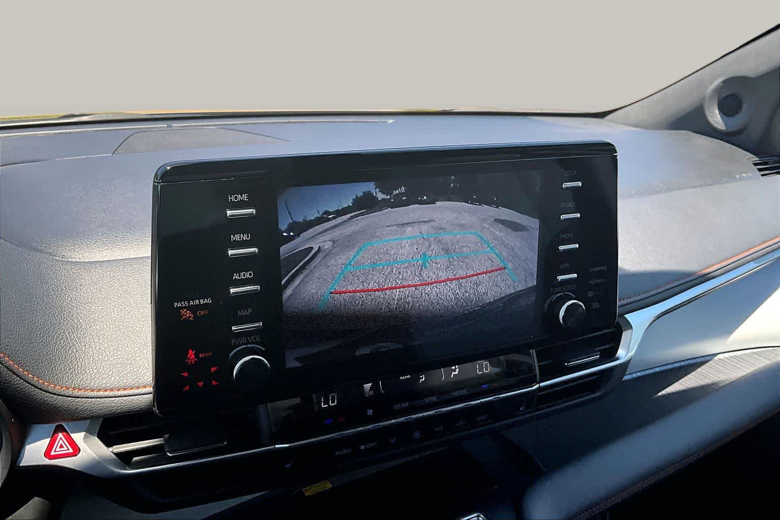 Used 2024 Toyota Sienna XSE w/ XSE Plus Package AWD/4WD image 27