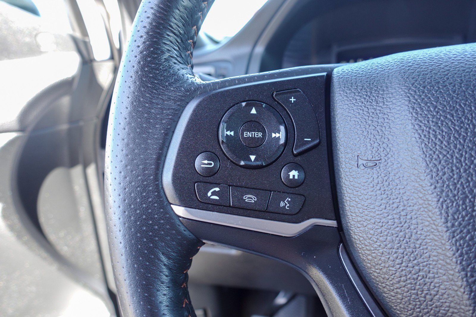 Used 2025 Honda Passport TrailSport image 16