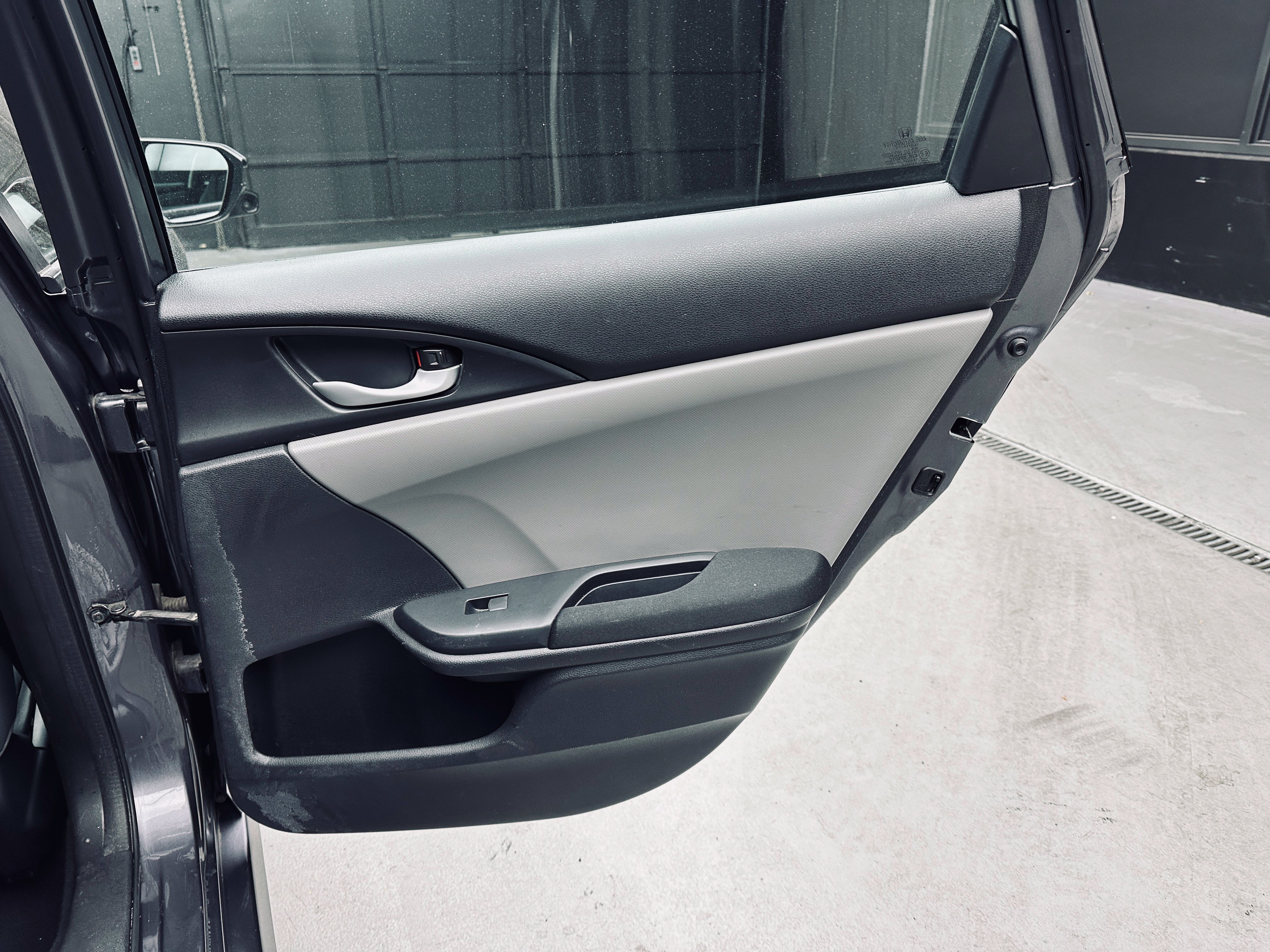 Used 2016 Honda Civic EX image 24