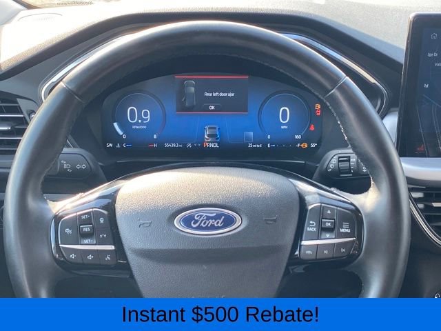 Used 2023 Ford Escape Platinum image 8