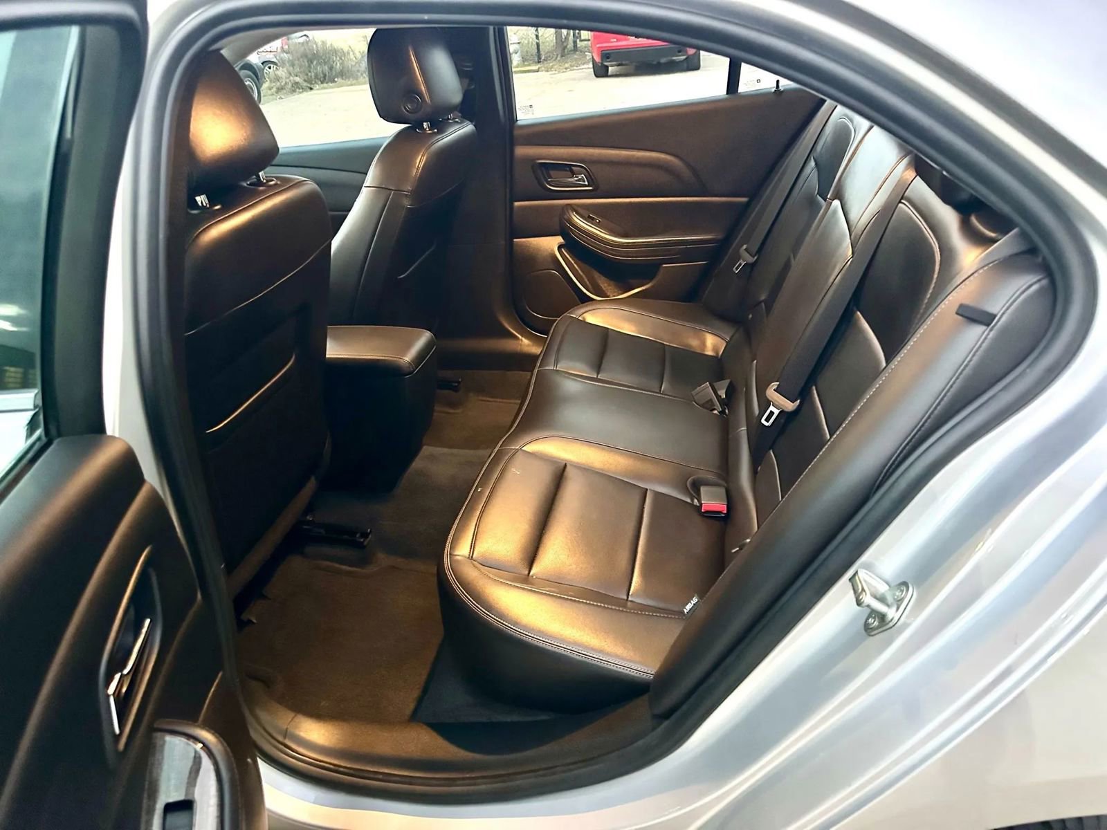 Used 2015 Chevrolet Malibu LTZ image 11