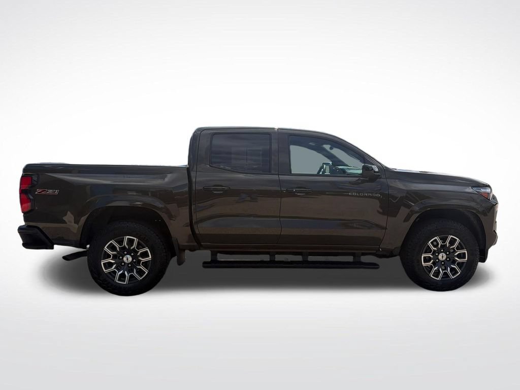 Certified 2023 Chevrolet Colorado Z71 w/ Z71 Convenience Package 2 AWD/4WD image 6