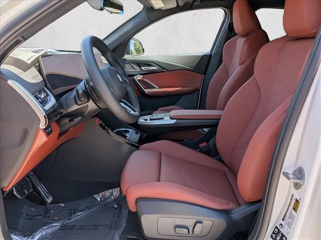 New 2026 BMW X2 xDrive28i w/ Technology Package AWD/4WD image 4