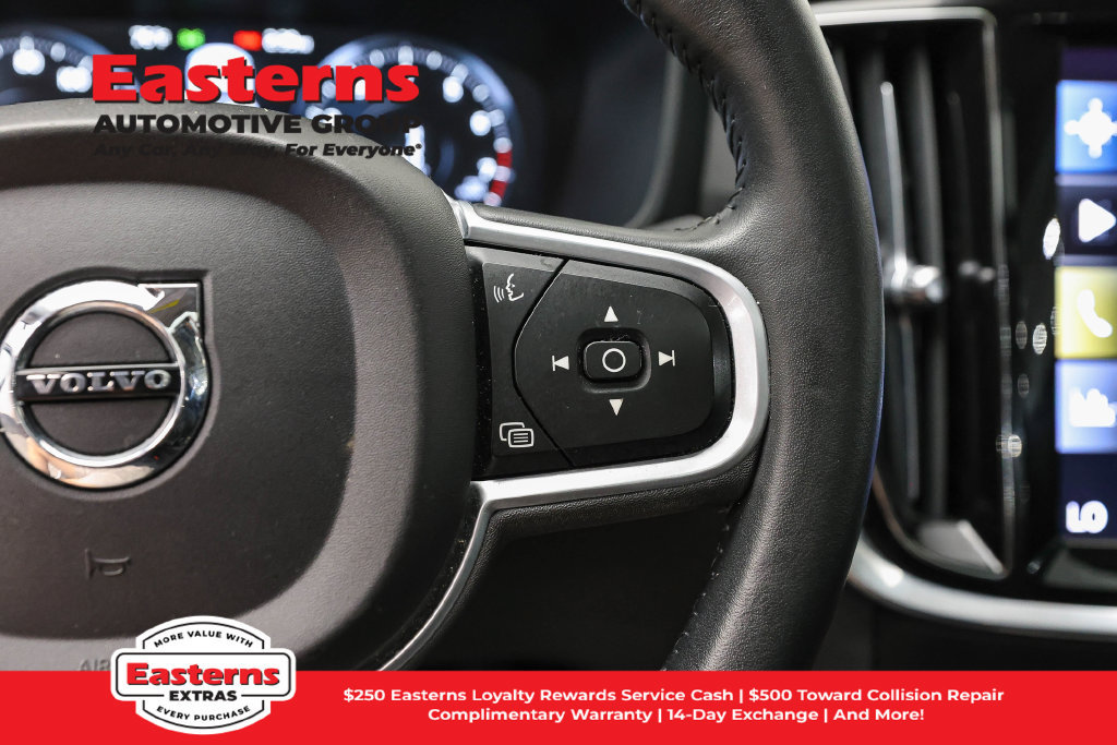 Used 2022 Volvo S60 B5 Inscription FWD image 17