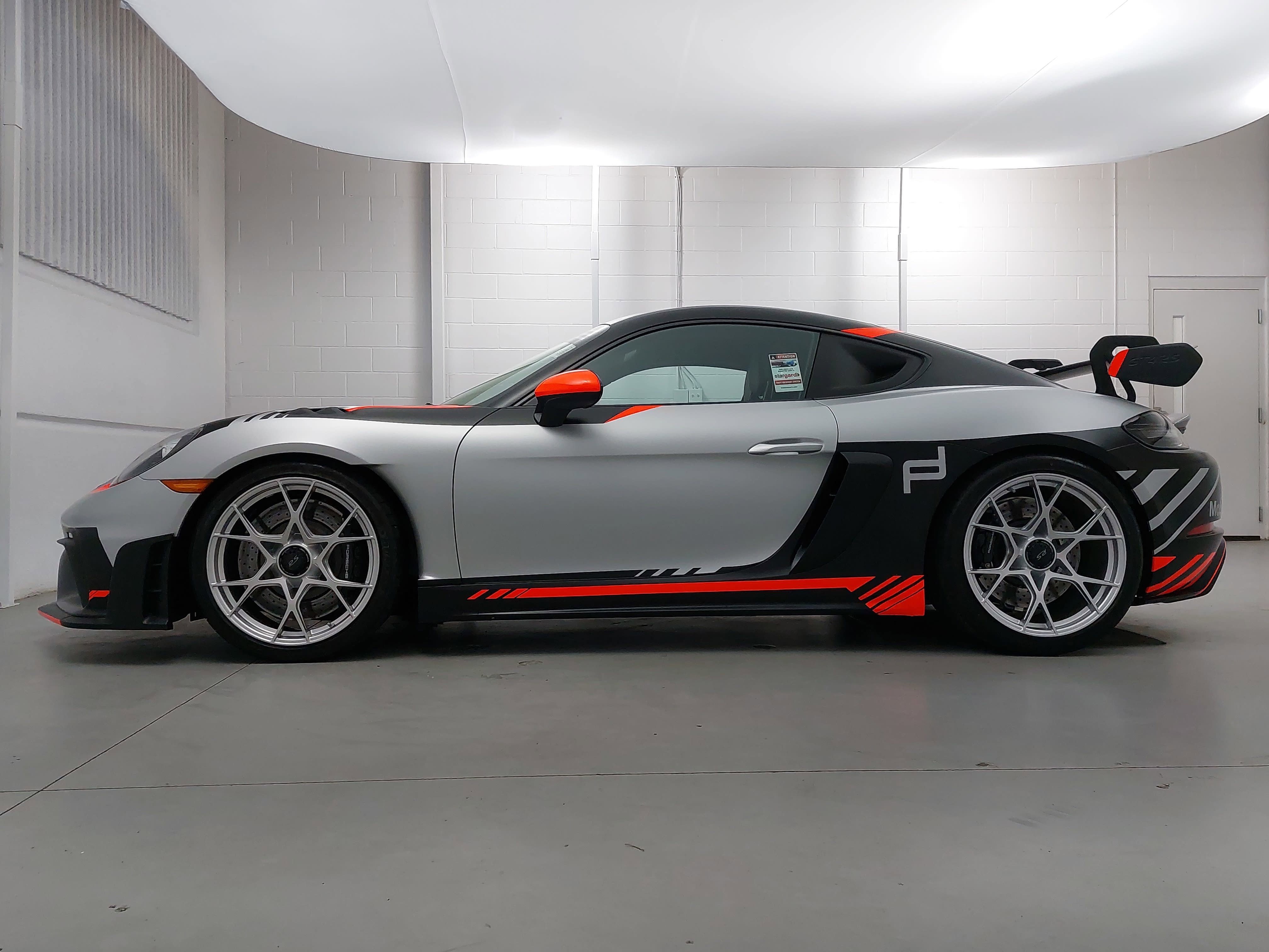 Certified 2025 Porsche 718 Cayman GT4 RS RWD image 2