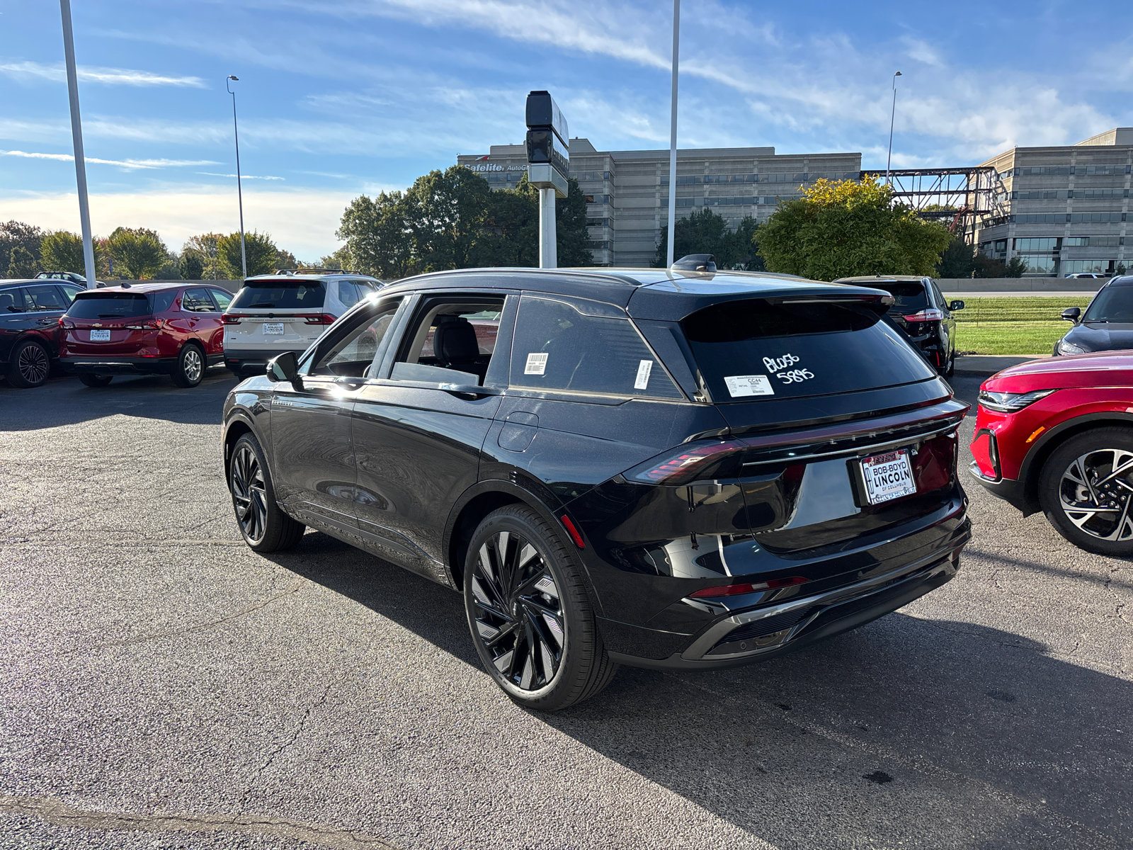 New 2026 Lincoln Nautilus Reserve image 5