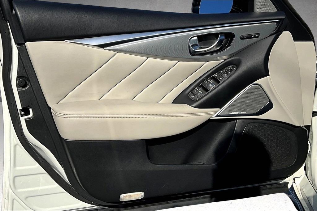 Used 2022 INFINITI Q50 Luxe w/ Cargo Package image 22