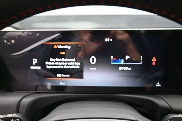 New 2026 Nissan Sentra SR w/ Floor Mat Package FWD image 19