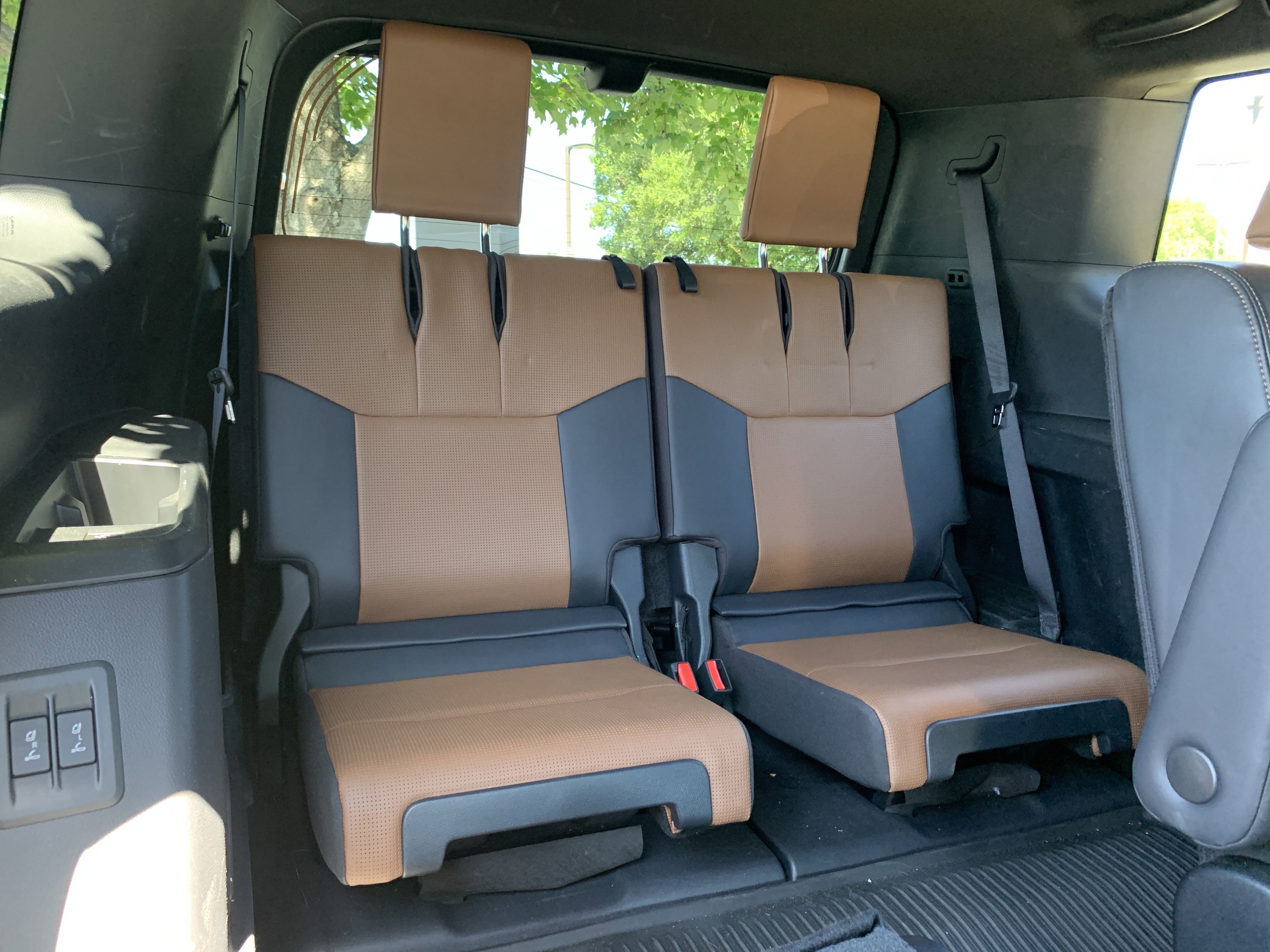 Used 2024 Lexus GX 550 w/ Accessory Package (Z1) AWD/4WD image 33