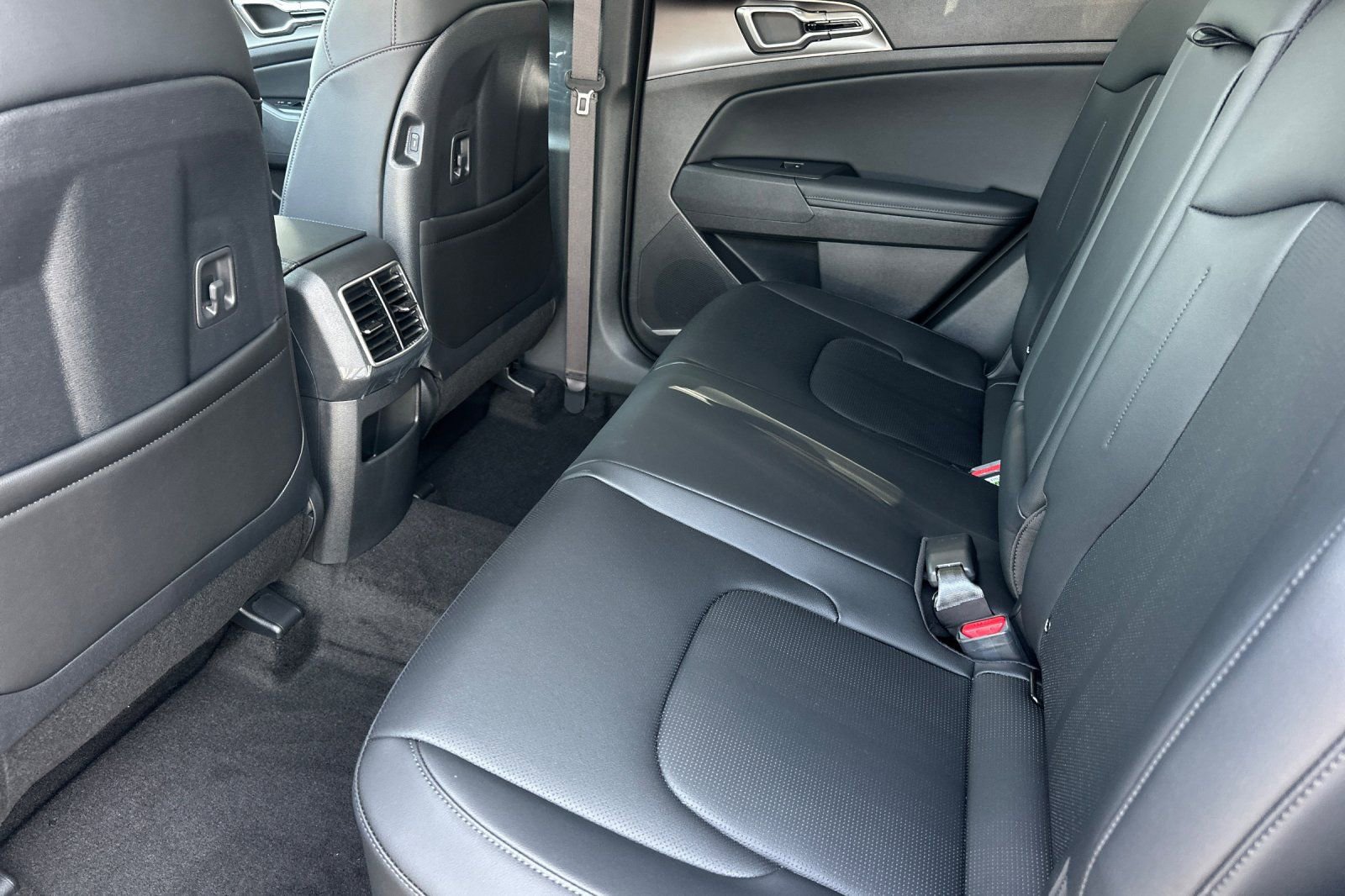 New 2026 Kia Sportage EX AWD/4WD image 10