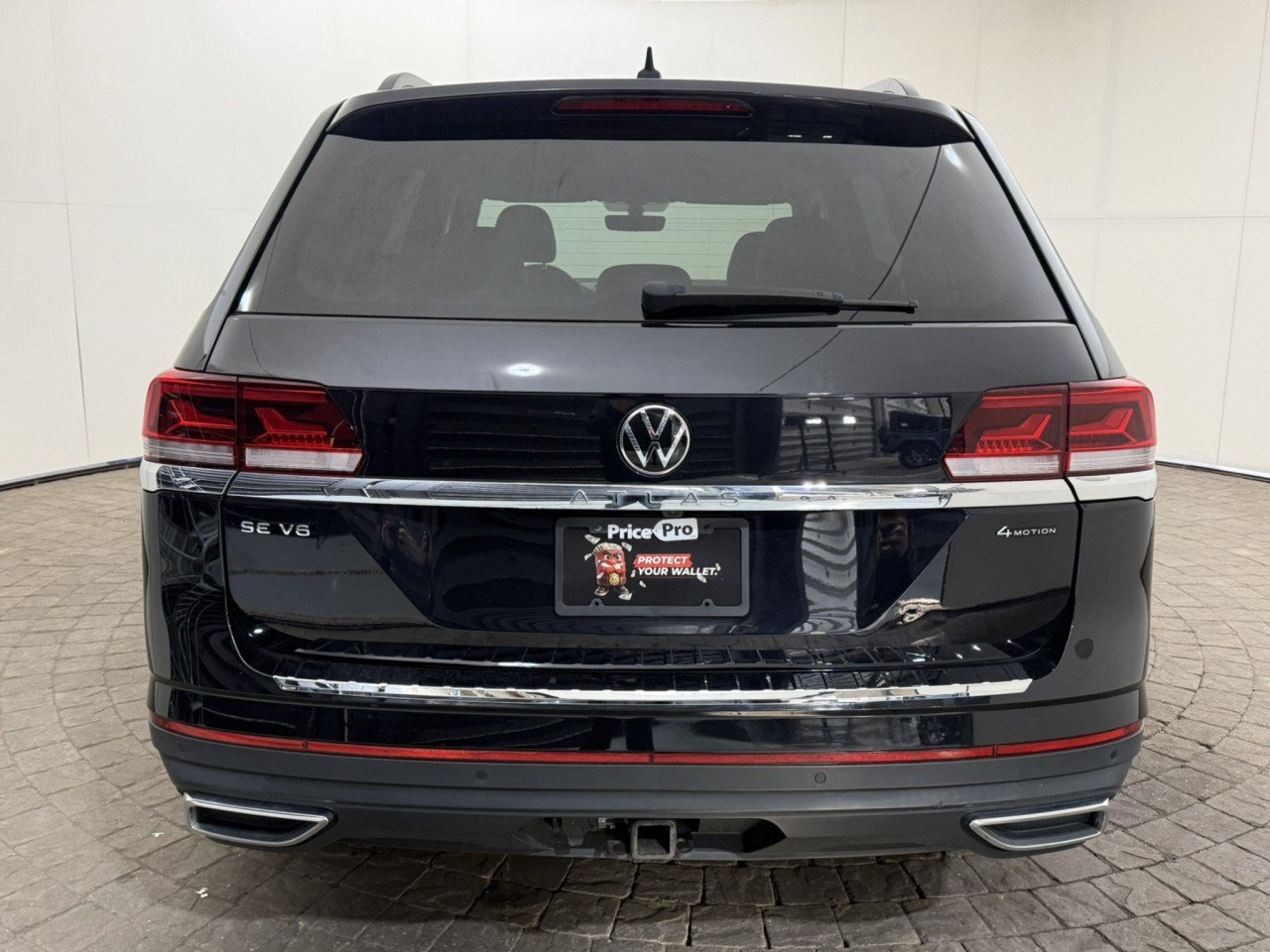 Used 2023 Volkswagen Atlas SE AWD/4WD image 6