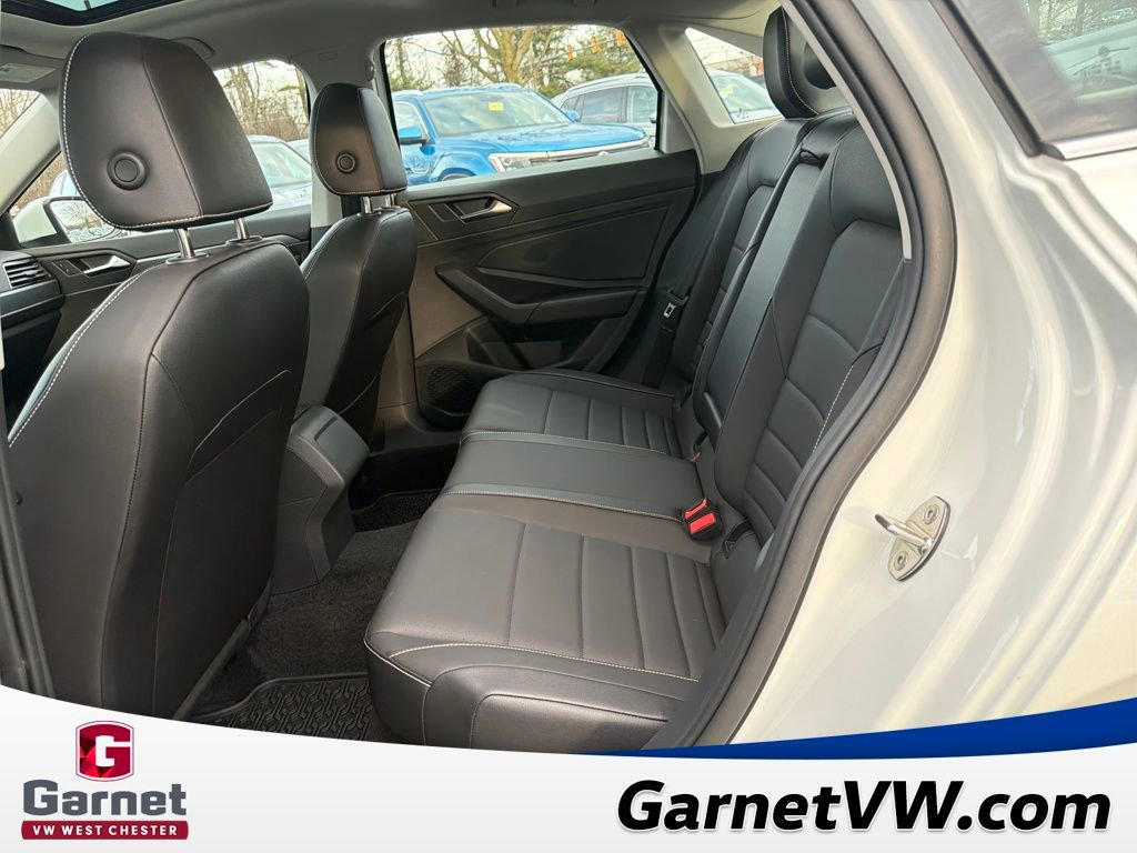 Certified 2023 Volkswagen Jetta SE image 25