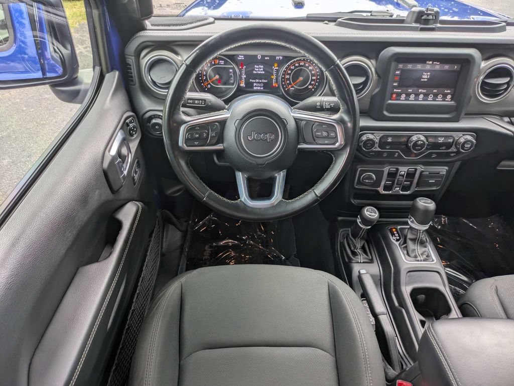 Used 2020 Jeep Wrangler Unlimited Sahara AWD/4WD image 16