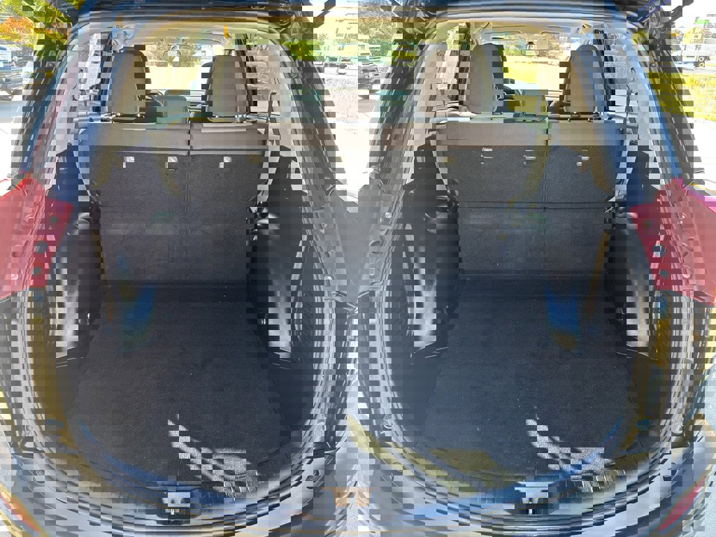 Used 2015 Toyota RAV4 XLE image 13