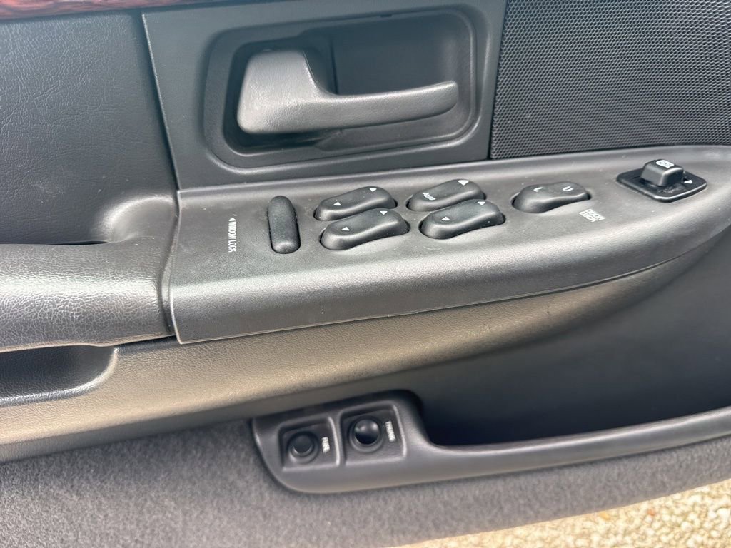 Used 2002 Mercury Grand Marquis LS image 10