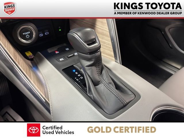 Certified 2024 Toyota Venza XLE image 22