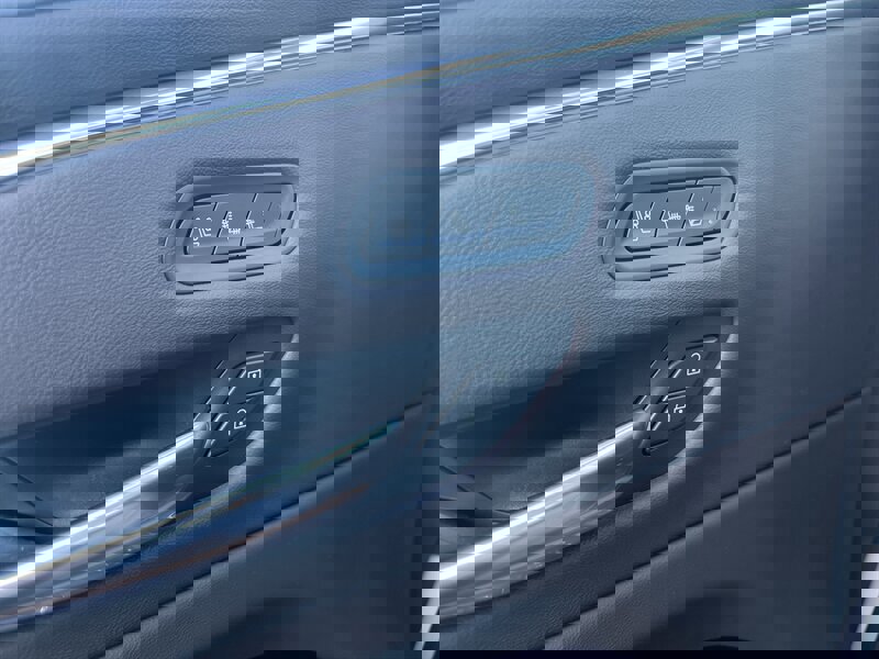 Used 2021 Cadillac Escalade ESV Premium Luxury w/ Driver Assist Tech Package image 51