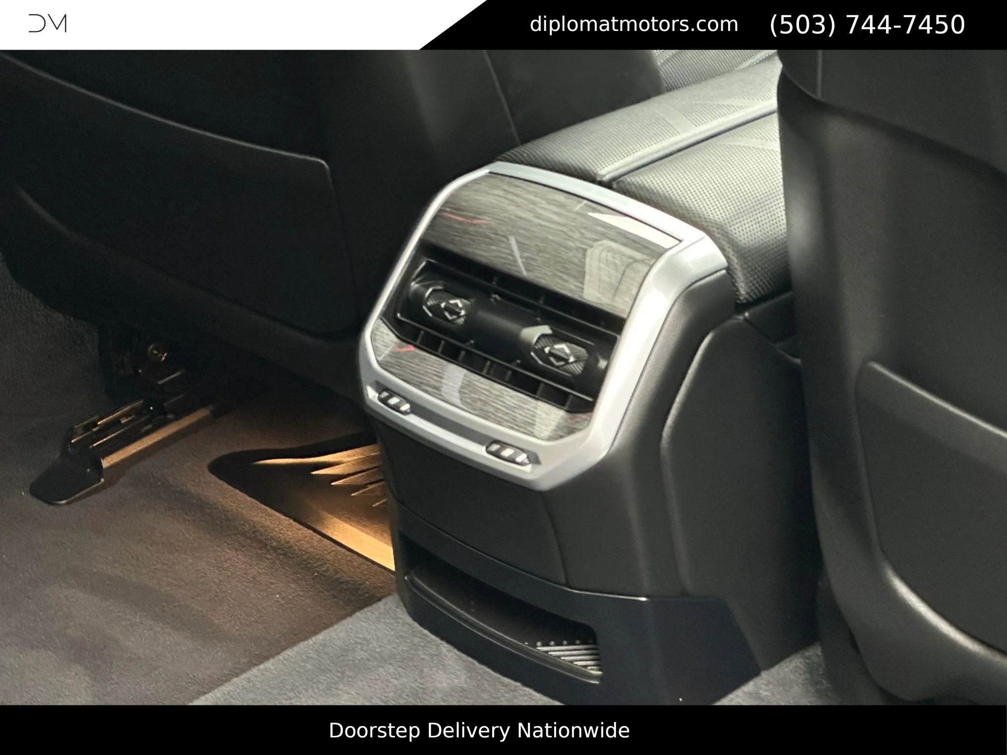 Used 2024 BMW i7 xDrive60 image 22