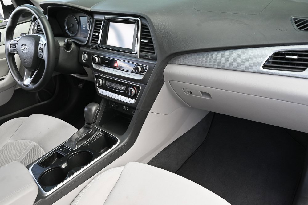 Used 2018 Hyundai Sonata SEL image 16