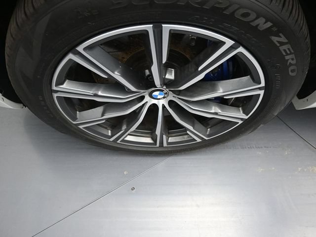 Used 2020 BMW X5 M50i w/ Premium Package AWD/4WD image 15