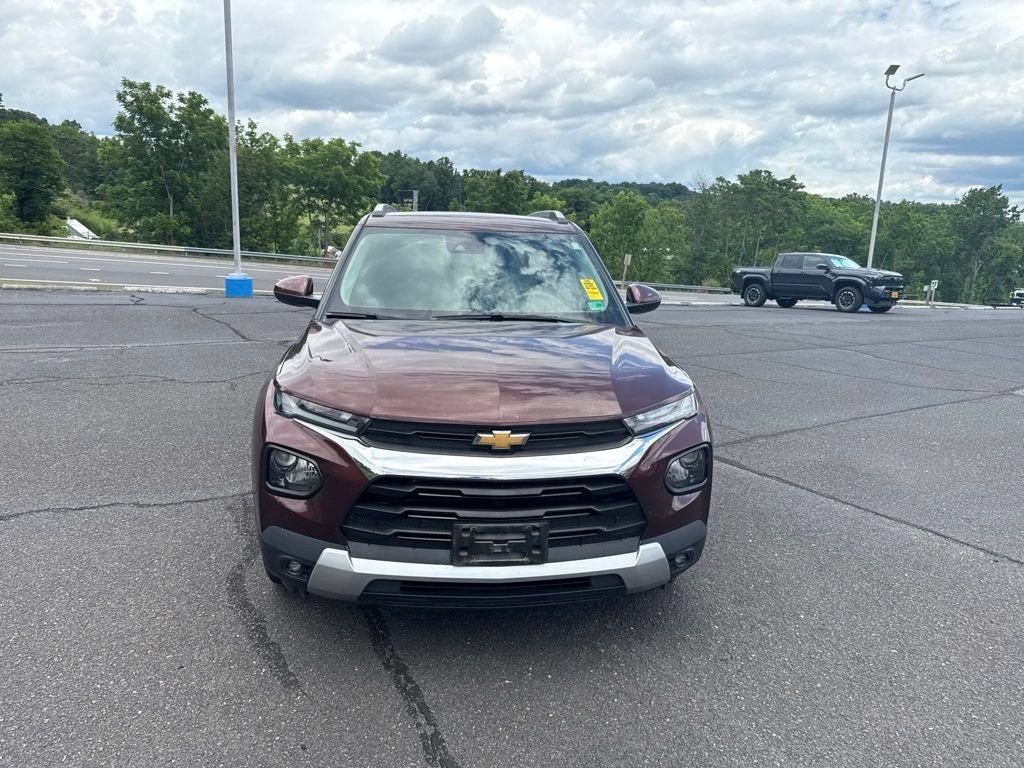Used 2023 Chevrolet TrailBlazer LT FWD image 3