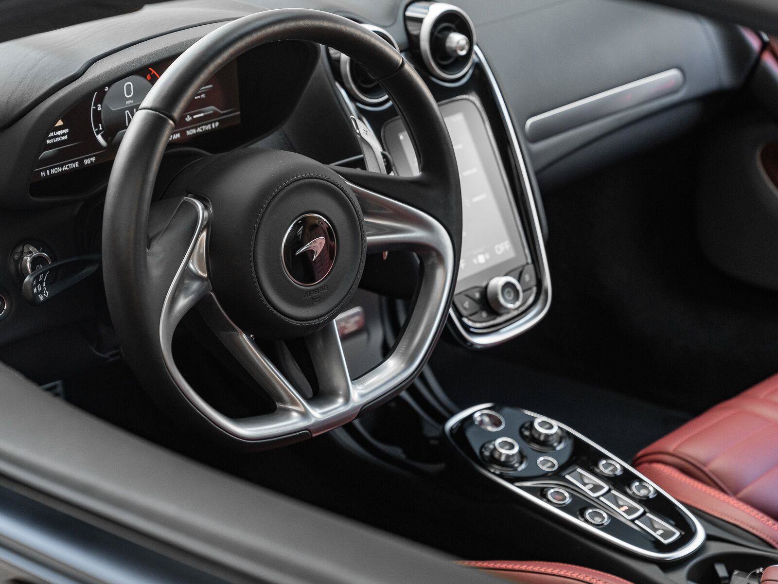 Used 2025 McLaren GTS RWD image 14