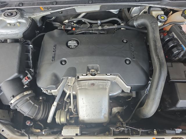 Used 2020 Chevrolet Malibu Premier FWD image 31